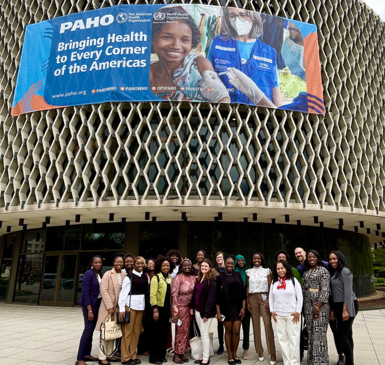 Students from Nurses for Global Health and Global Health Professors