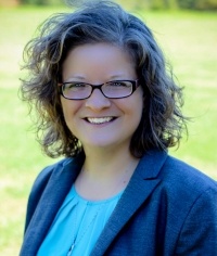 Angela Henneberger