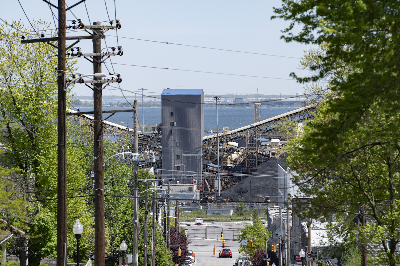 Some students in the elective are completing their final project on the Curtis Bay neighborhood in Baltimore and the environmental and health impact from the CSX coal terminal nearby. 