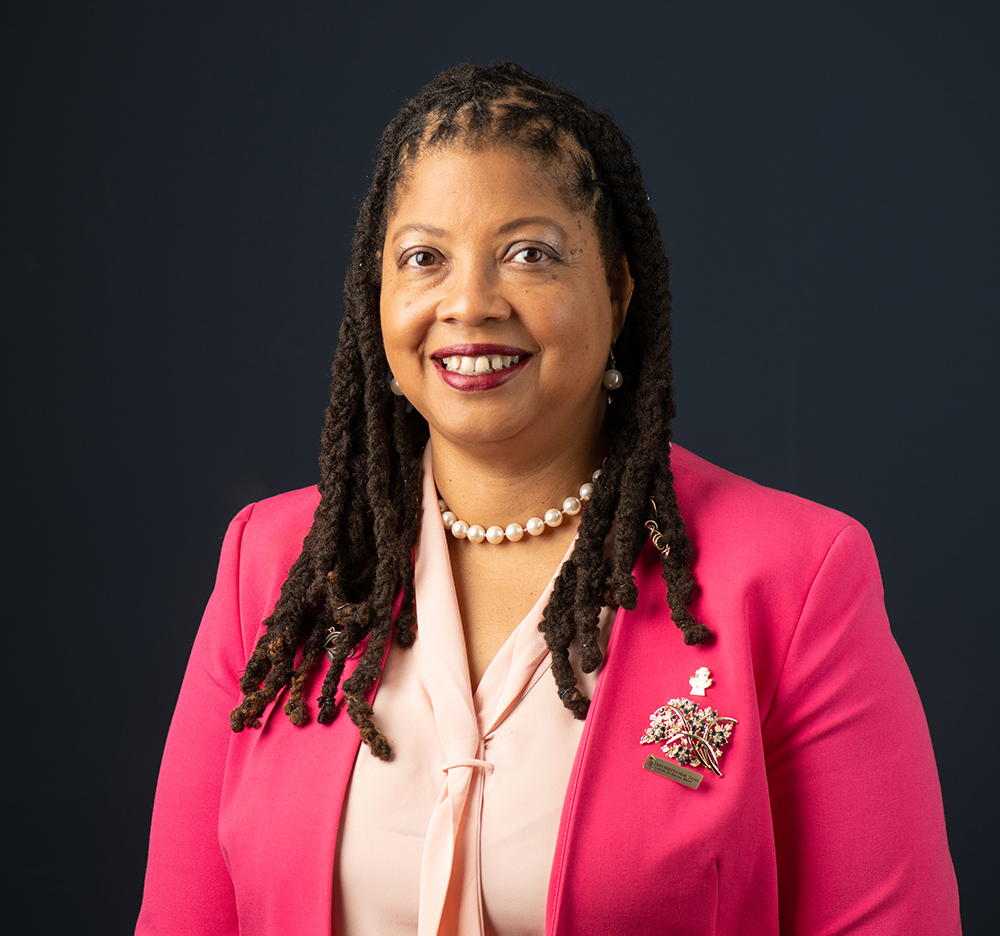 Dr. Nadine Finigan-Carr