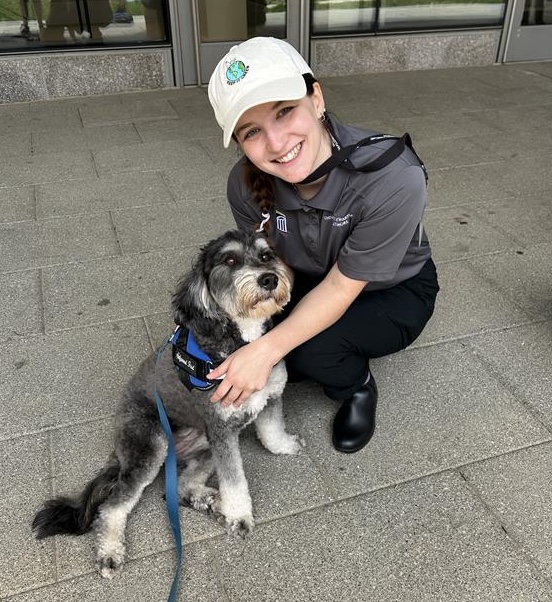 Meredith DiIoia with dog