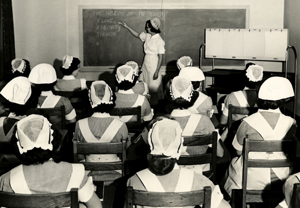 Senior nursing students are introduced to basic concepts in psychology (Photo circa 1951-1952)